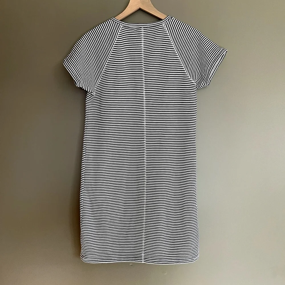 J. Crew Striped Cozy Beach Dress Size Small Casual Comfortable Vacation‎ Resort